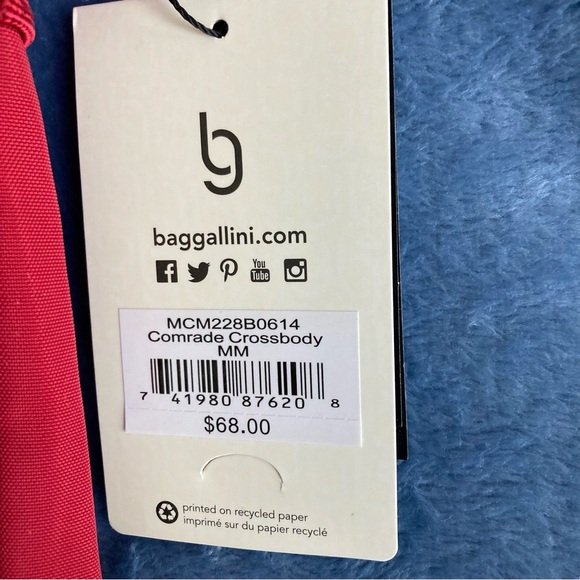 NWT Baggallini Red Comrade Crossbody - Picture 3 of 7